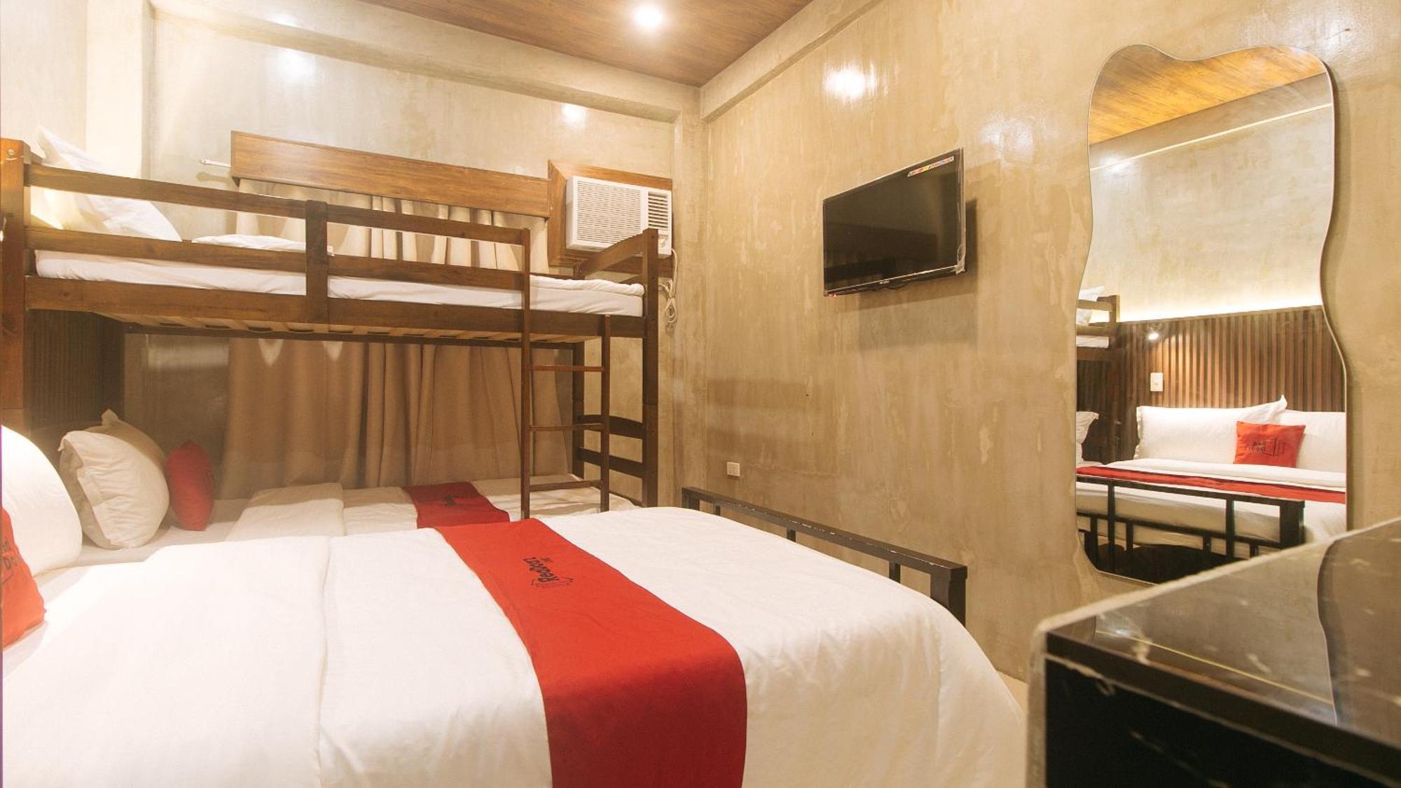 RedDoorz at MBB Room NAIA 2 Paranaque City Buitenkant foto