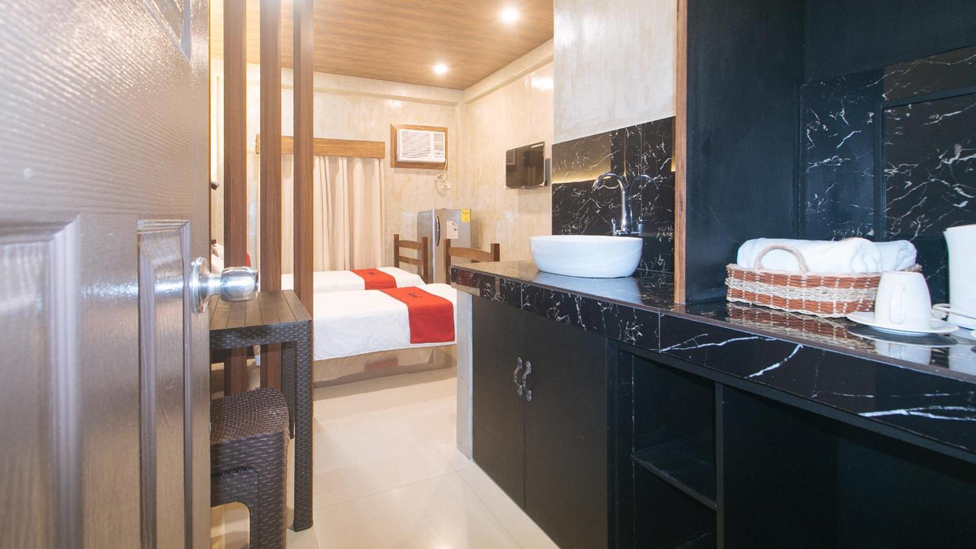 RedDoorz at MBB Room NAIA 2 Paranaque City Buitenkant foto