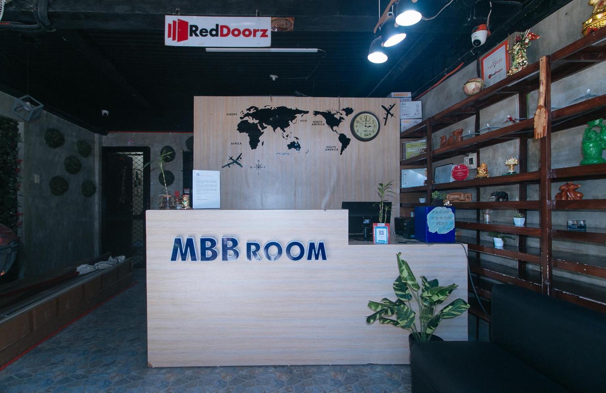 RedDoorz at MBB Room NAIA 2 Paranaque City Buitenkant foto