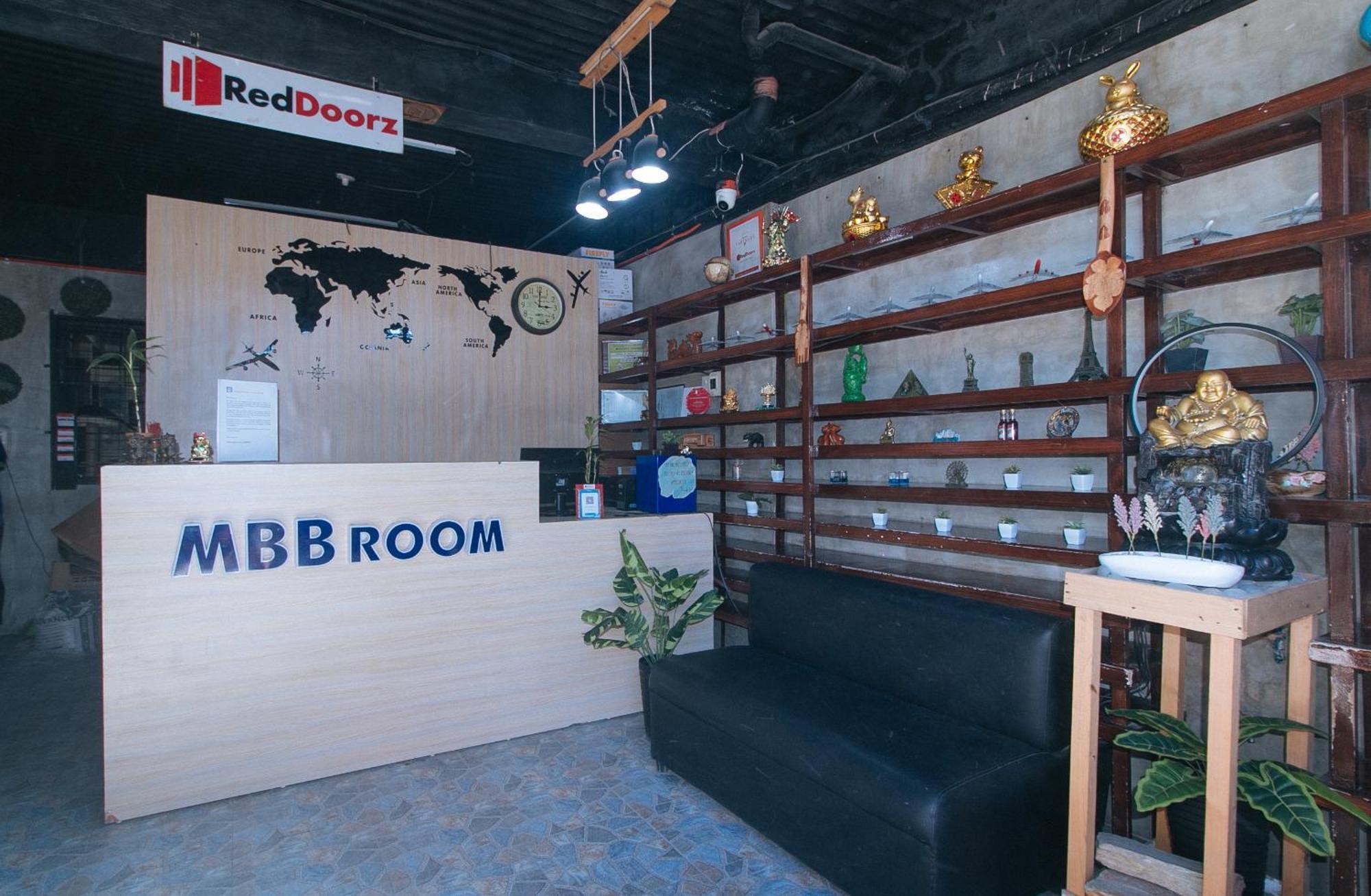 RedDoorz at MBB Room NAIA 2 Paranaque City Buitenkant foto